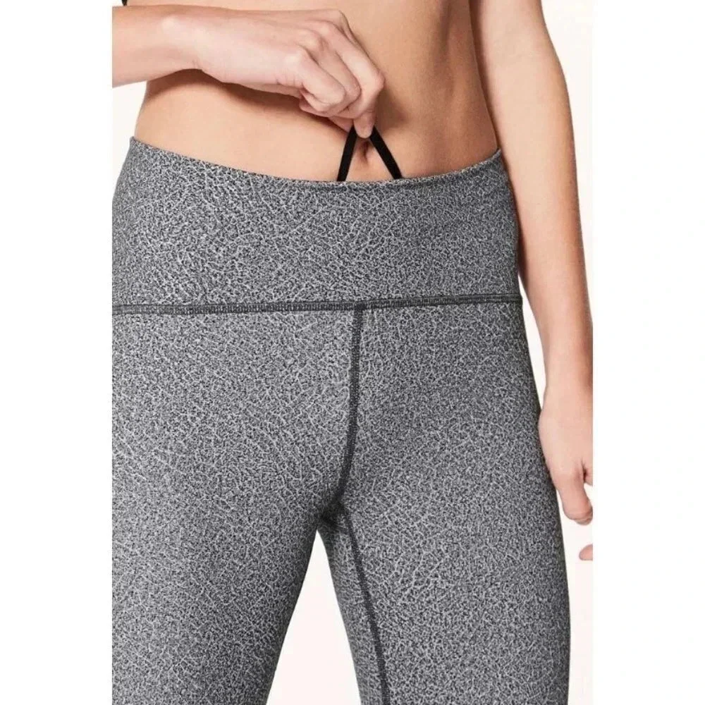 Lululemon Leggings Women’s 6 Train Times Crop
